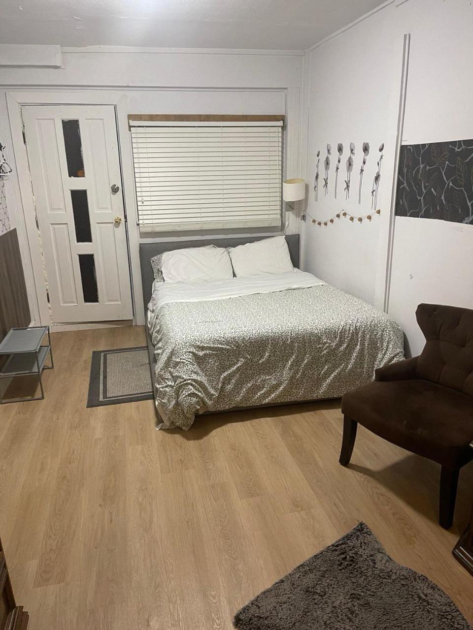 Suite In Уест Ванкувър Екстериор снимка